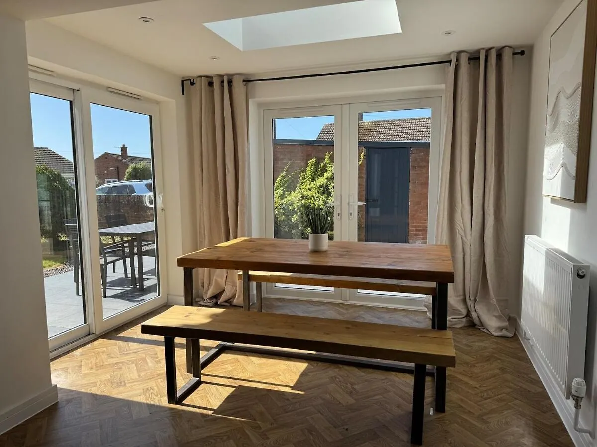 Holiday home Modern & Spacious Home In Exeter - Smart Tv & Xbox