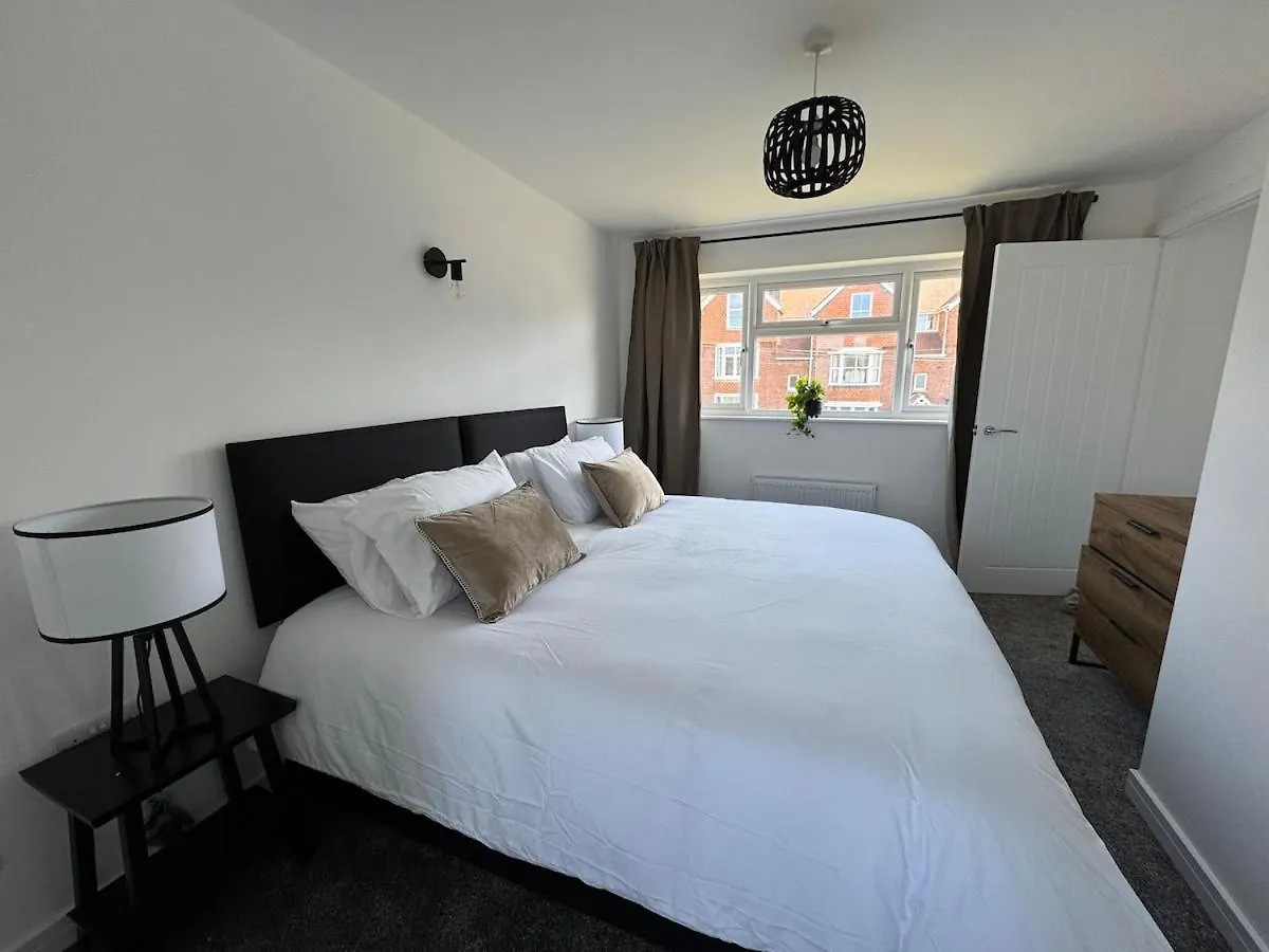 Holiday home Modern & Spacious Home In Exeter - Smart Tv & Xbox United Kingdom